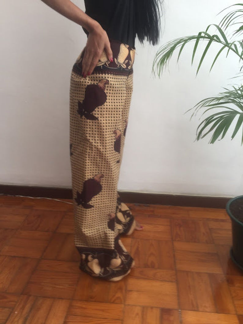 Djibouti Size M Beige Caju Print Cotton Dashiki African Abstract Print Designer Pants Worldwide Worldwide